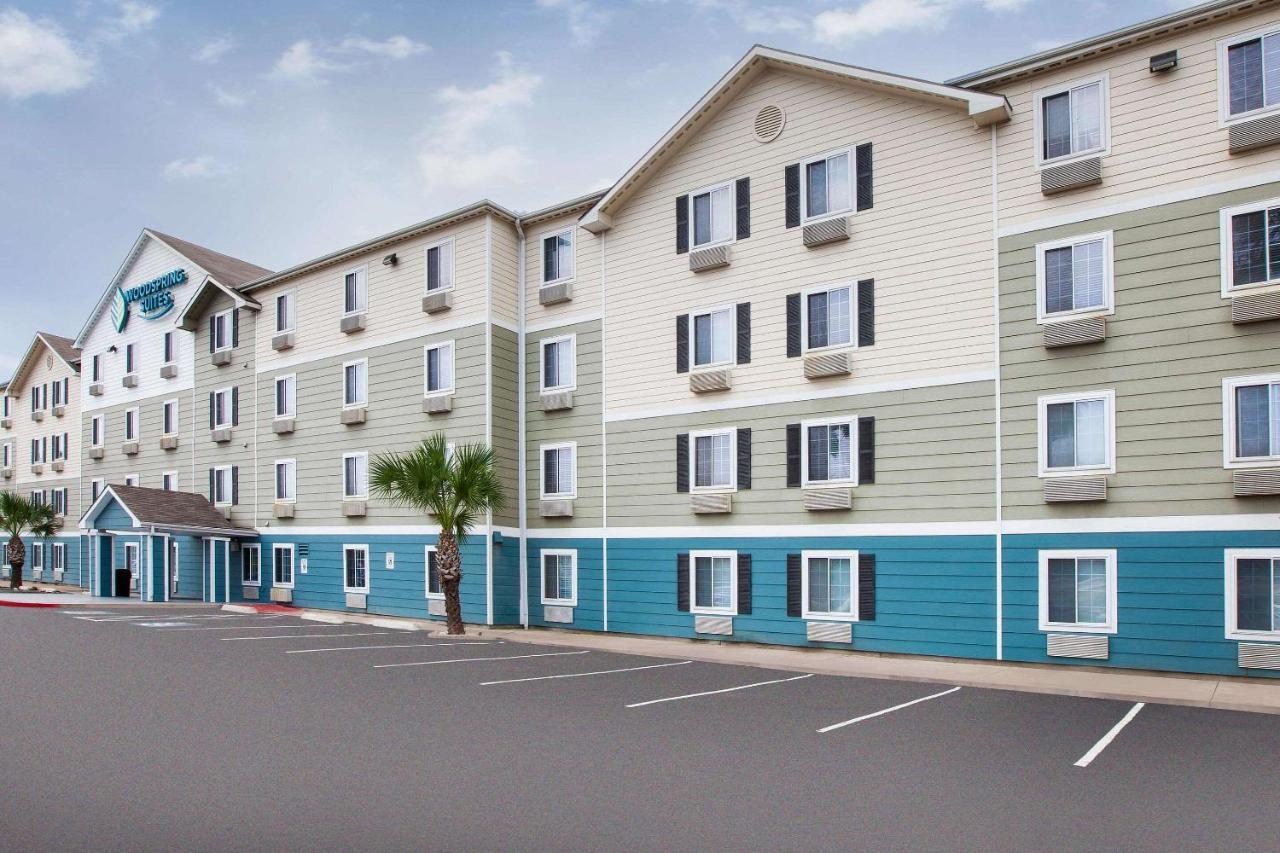 Woodspring Suites Brownsville Buitenkant foto