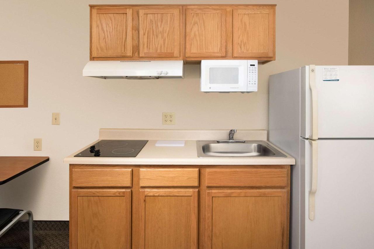 Woodspring Suites Brownsville Buitenkant foto